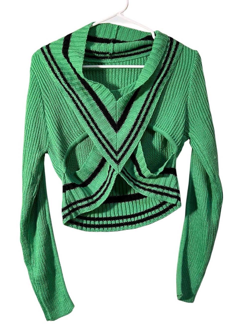 Women’s Size XL V-Neck Cut Out Sweater Green Black Stripes Ribbed Long Sleeve